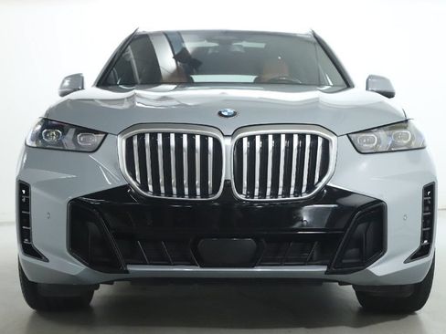 Used 2024 BMW X5 xDrive40i w/ Executive Package AWD/4WD image 6