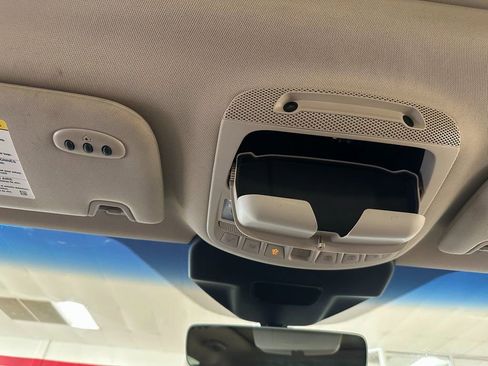 Used 2019 Lincoln Nautilus Reserve image 36