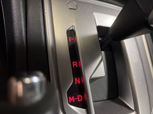 Used 2019 Subaru Crosstrek 2.0i Premium w/ Popular Package #3 image 27