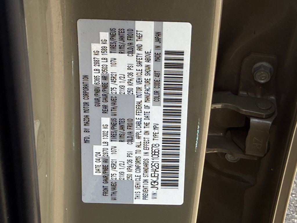 Used 2025 MAZDA CX-70 Plug-In Hybrid w/ Premium Plus AWD/4WD image 29