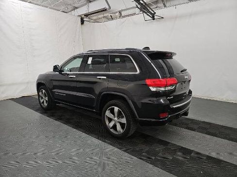 Used 2016 Jeep Grand Cherokee Overland w/ Advanced Technology Group AWD/4WD image 2