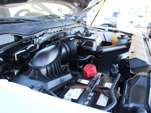 Used 2017 Ford F250 XL w/ Power Equipment Group RWD image 26