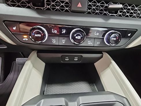 New 2025 Honda Accord SE image 16