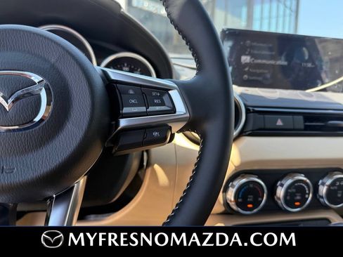 New 2026 MAZDA MX-5 Miata RF Grand Touring w/ Weather Package RWD image 21