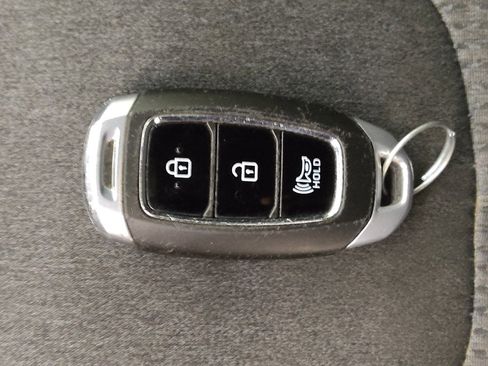 Used 2020 Hyundai Santa Fe SEL AWD/4WD image 32
