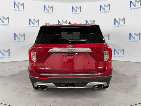 Used 2020 Ford Explorer Platinum image 4