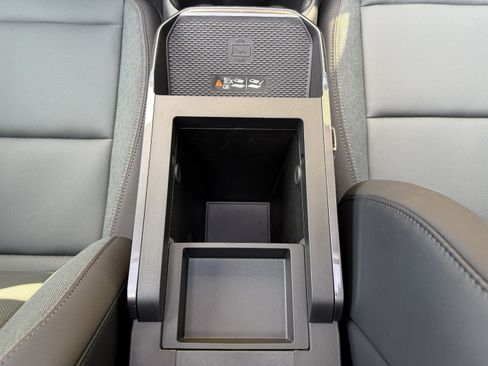 New 2026 GMC Terrain AT4 image 49