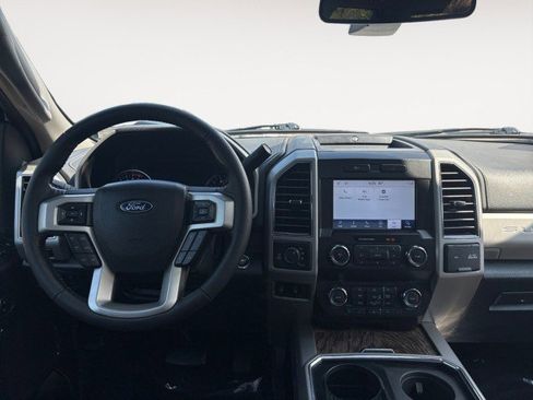 Used 2019 Ford F250 Lariat w/ Lariat Ultimate Package image 9