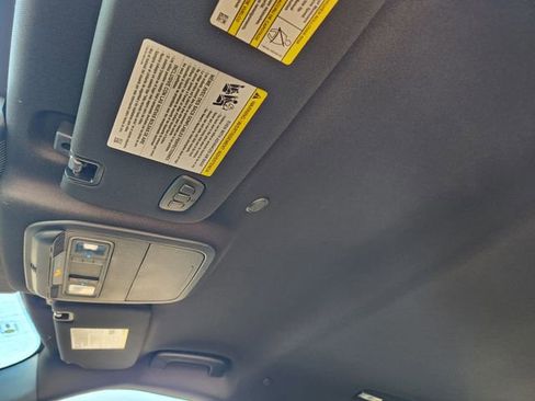 New 2026 Ford Explorer Tremor w/ Tremor Convenience Package image 25