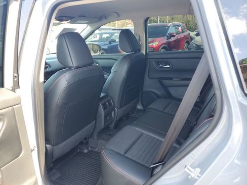 Certified 2025 Nissan Rogue Rock Creek image 8