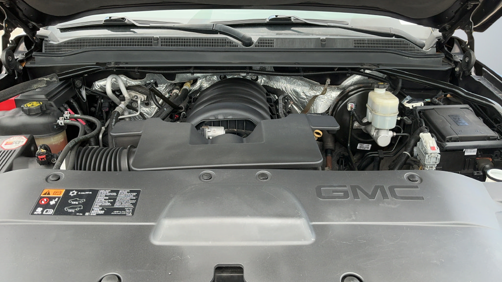 Used 2016 GMC Yukon SLE RWD image 24
