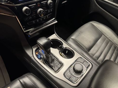 Used 2020 Jeep Grand Cherokee Limited X AWD/4WD image 32