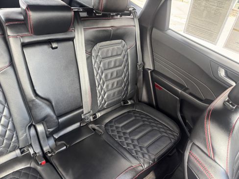 Certified 2023 Ford Escape ST-Line Elite w/ Premium Technology Package image 13