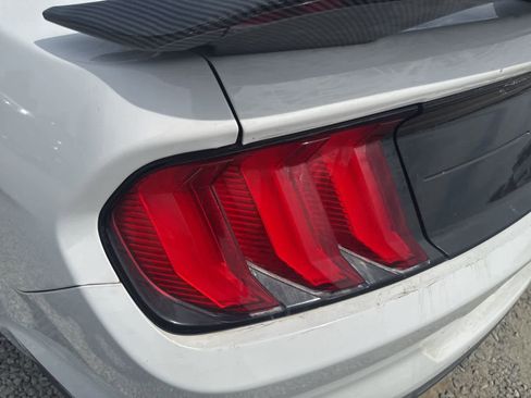 Used 2019 Ford Mustang Premium image 12