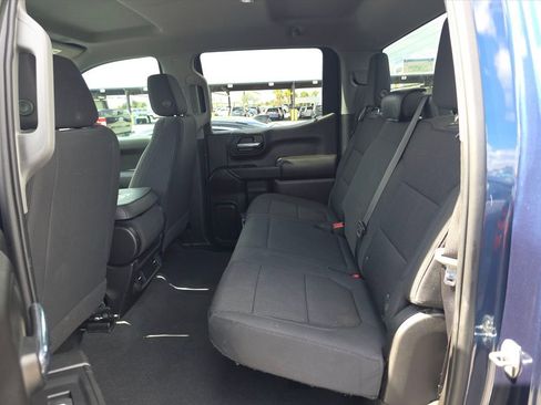 Used 2022 Chevrolet Silverado 1500 Custom w/ Safety Confidence Package image 11