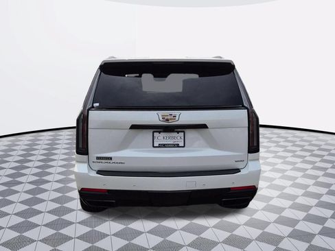 Used 2025 Cadillac Escalade Sport Platinum w/ LPO, Floor Liner Package AWD/4WD image 6