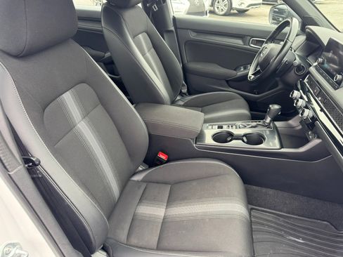 Used 2023 Honda Civic Sport image 27