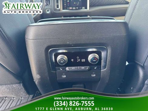 Used 2024 GMC Yukon Denali image 26