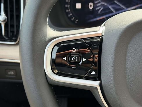 New 2026 Volvo XC90 B6 Ultra w/ Protection Package Premier AWD/4WD image 8