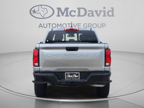 Used 2026 Chevrolet Colorado Z71 AWD/4WD image 5
