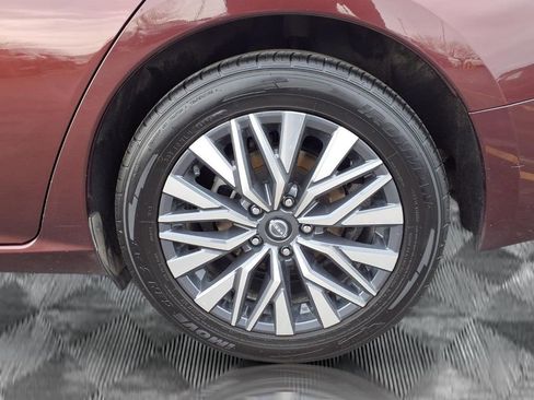 Certified 2024 Nissan Altima 2.5 SV image 20
