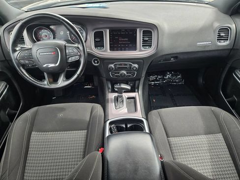 Used 2023 Dodge Charger SXT RWD image 8