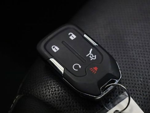 Used 2023 GMC Acadia SLT image 38