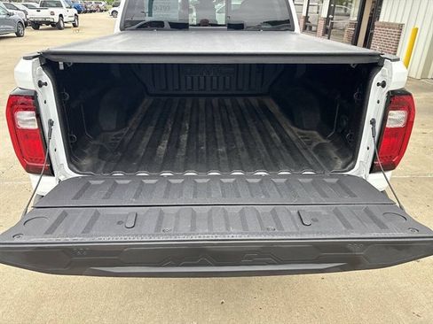 Used 2023 GMC Canyon Elevation w/ Elevation Premium Package AWD/4WD image 14