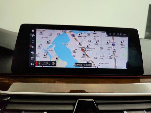 Used 2017 BMW 530i xDrive image 19