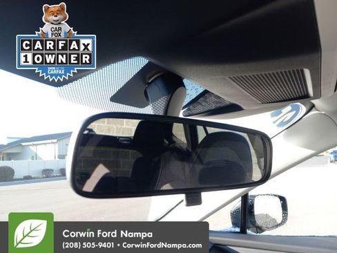 Used 2025 Subaru Outback Premium image 20