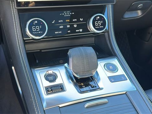 Certified 2025 Jaguar F-PACE R-Dynamic S image 16