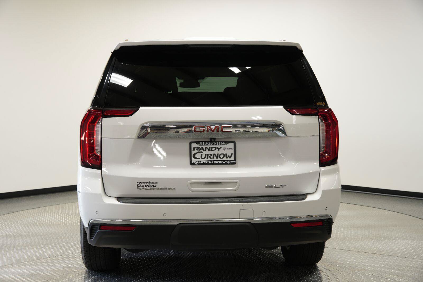 Certified 2024 GMC Yukon SLT AWD/4WD image 8