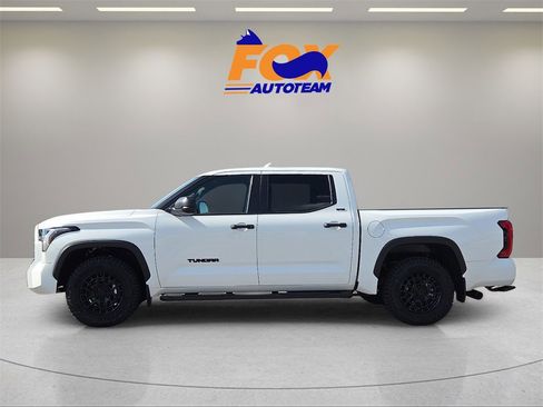 New 2026 Toyota Tundra SR5 image 2