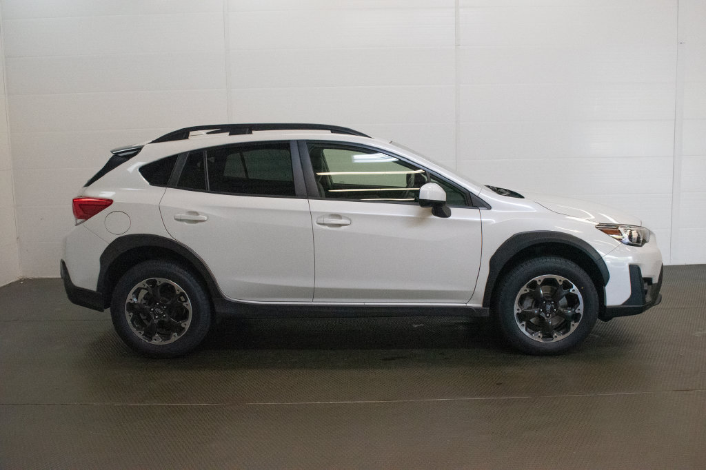 Certified 2023 Subaru Crosstrek 2.0i Premium AWD/4WD image 3