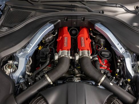 Certified 2023 Ferrari Portofino M RWD image 79