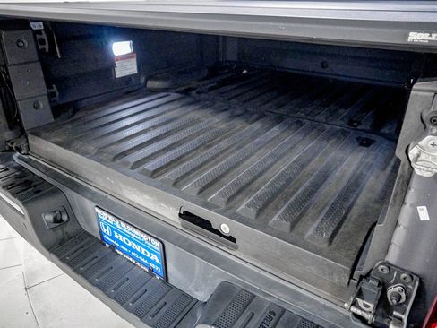 Used 2019 Honda Ridgeline RTL-E image 8