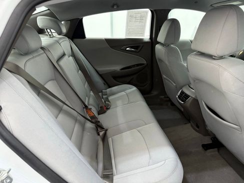 Used 2020 Chevrolet Malibu LT w/ Fleet LT Safety Plus Package image 21