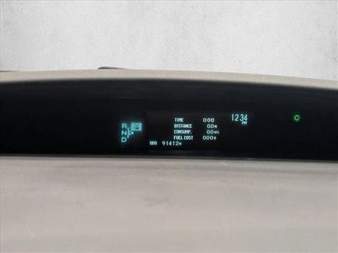 Used 2015 Toyota Prius Two image 11