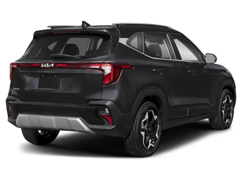 Certified 2026 Kia Seltos EX w/ EX Sunroof Package FWD image 2