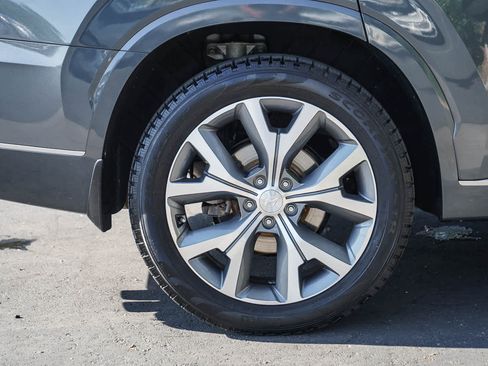 Used 2021 Hyundai Palisade Limited FWD image 8