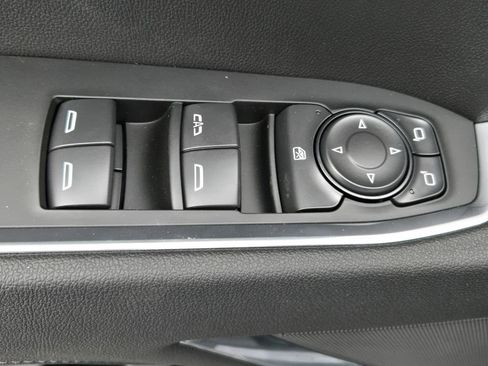 New 2026 GMC Sierra 1500 Elevation image 17