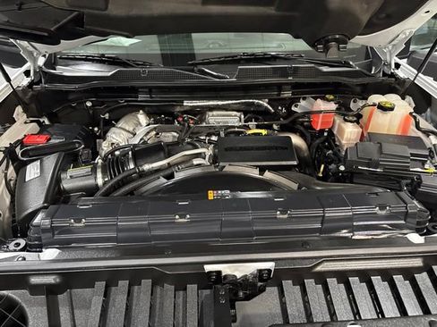 Used 2021 Chevrolet Silverado 2500 W/T w/ WT Convenience Package AWD/4WD image 34