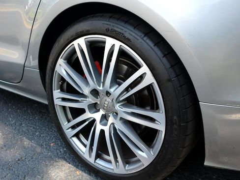 Used 2014 Audi A7 TDI Premium Plus w/ Driver Assistance Package image 9