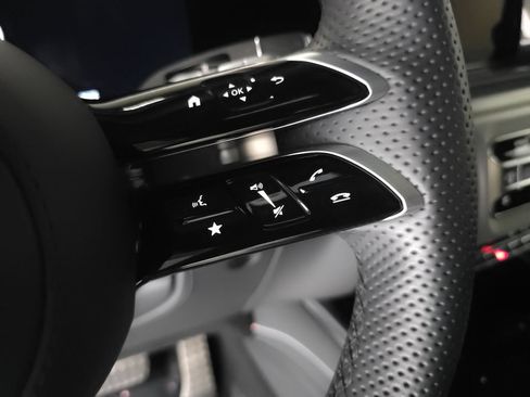 Used 2025 Mercedes-Benz G 580 w/ EQ Technology image 13