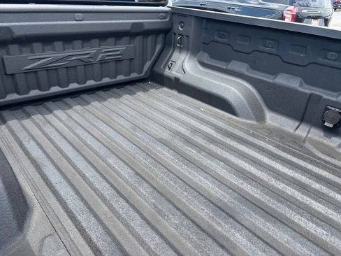 Certified 2024 Chevrolet Colorado ZR2 w/ Safety Package AWD/4WD image 32