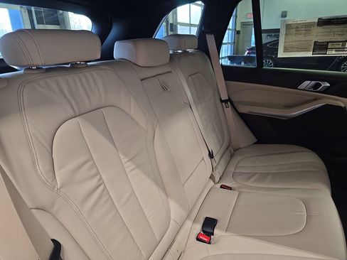 Used 2019 BMW X5 xDrive40i image 13