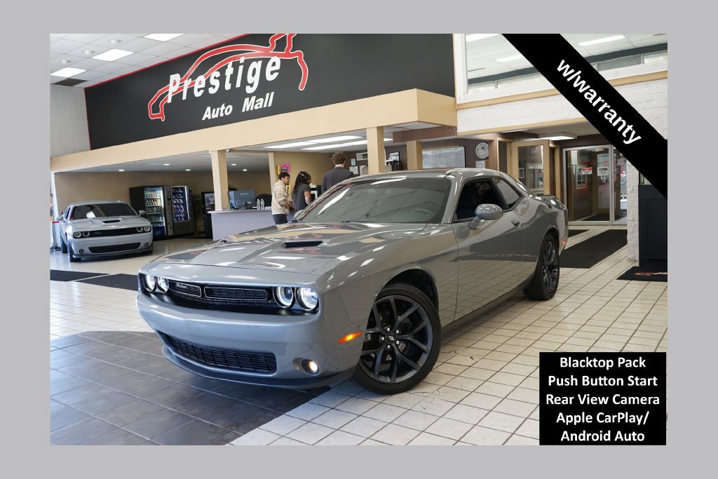 Used 2019 Dodge Challenger SXT w/ Blacktop Package RWD image 1