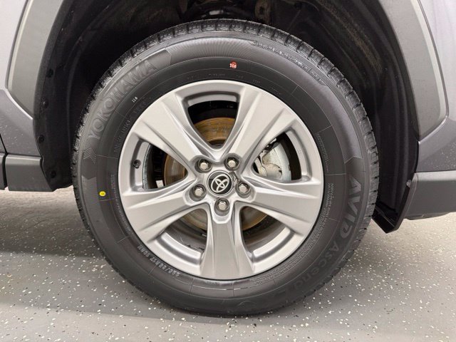 Certified 2025 Toyota RAV4 XLE AWD/4WD image 22