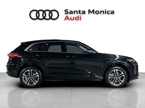 Used 2025 Audi Q5 Premium w/ Convenience Package AWD/4WD image 8