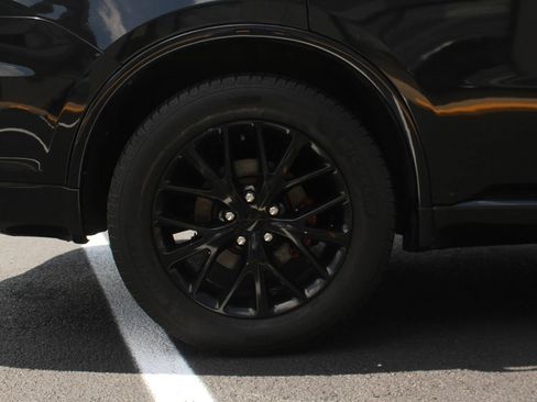 Used 2016 Dodge Durango R/T w/ Trailer Tow Group IV AWD/4WD image 8